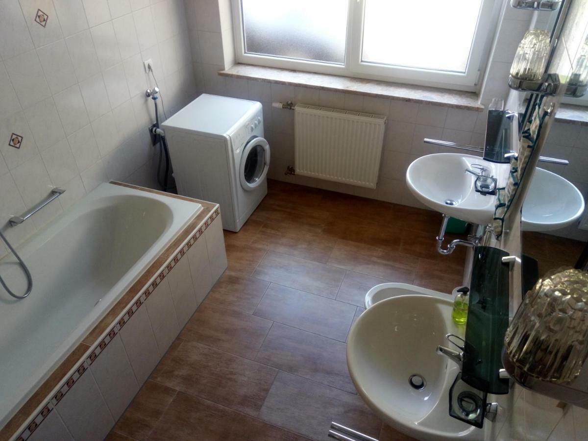 Apartamento Haus Renarth - Michaela Pro Kitzeck im Sausal Exterior foto